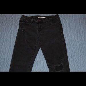 Levi black jeans!